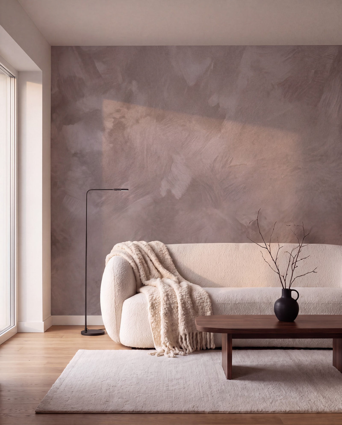 Papier peint panoramique Matière minérale taupe dans un salon, mise en situation