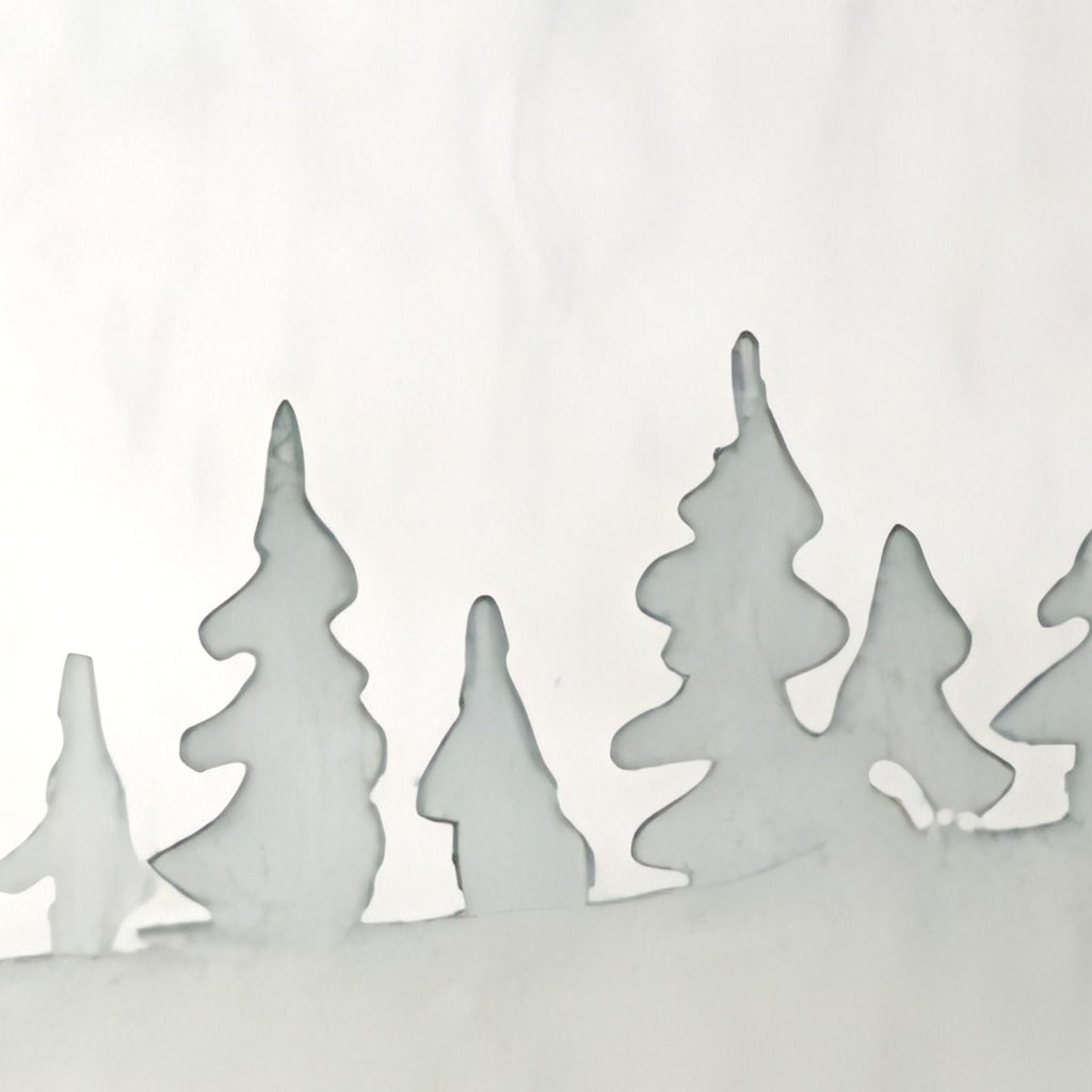 Gros plan sur le motif Montagnes dans la brume, environ 20 cm de large
